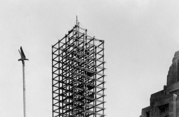 1954: Torre y amor Torre Latinoamericana